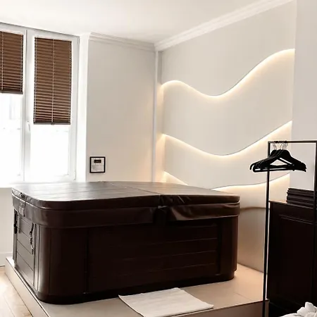 Le Reve De Stanislas - Jacuzzi Centre * 南锡